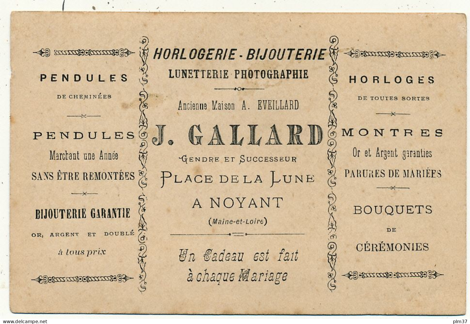 NOYANT - Photo 8 X 12 Cm - Devanture De L'Horlogerie Eveillard Contrecollé Sur Carte De Visite - Autres & Non Classés