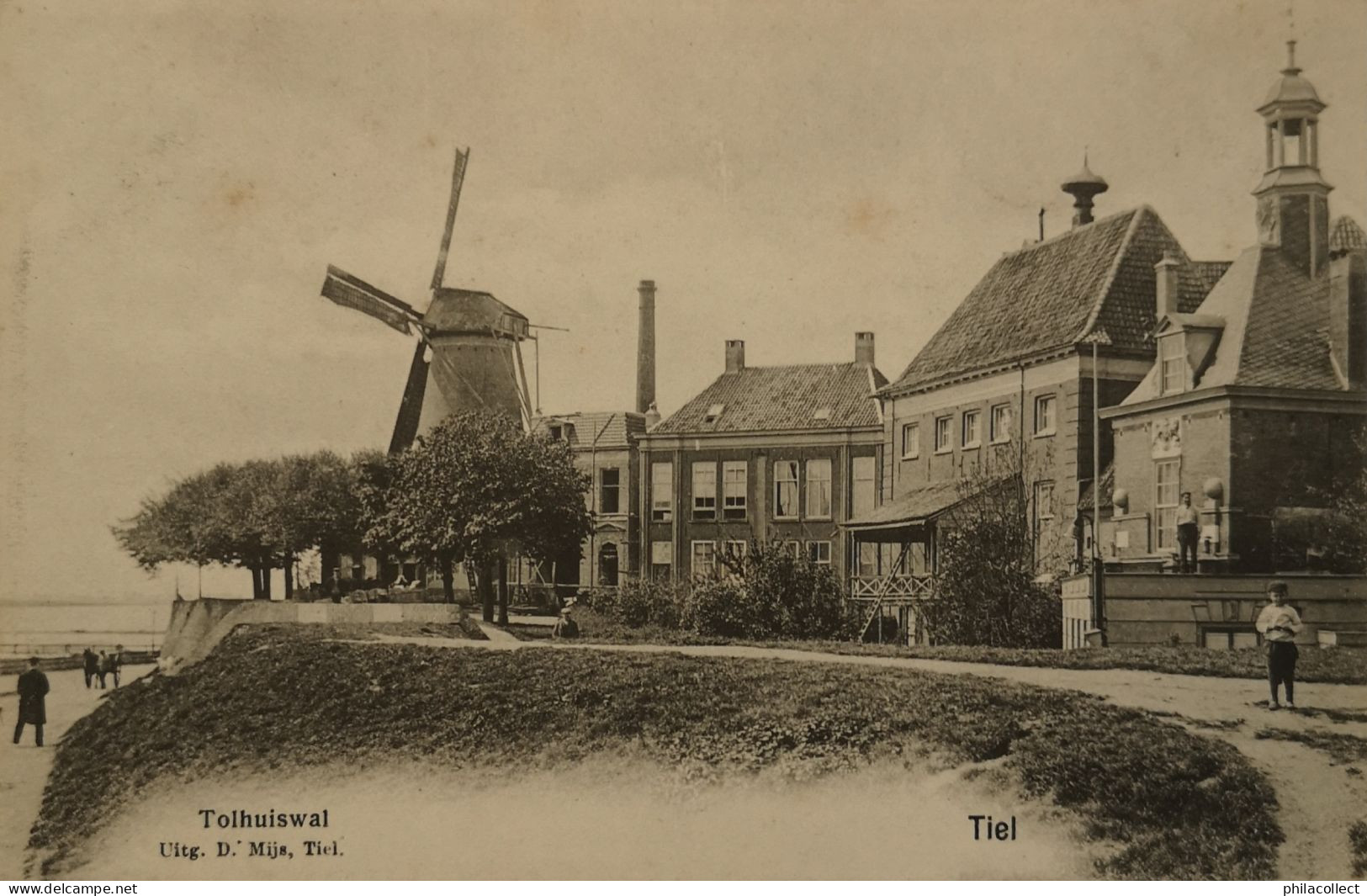 Tiel (Gld.) Tolhuiswal  (Molen) Ca 1900 Iets Vlekkig  Topkaart - Tiel