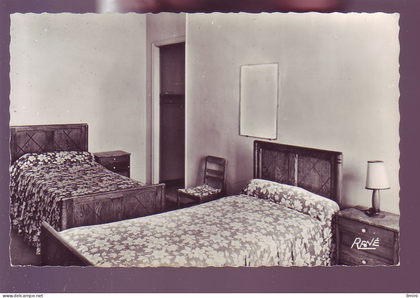 83 - HYERES - MAISON DE REPOS ""CHATEAUBRIAND"" - UNE CHAMBRE -  - Hyeres