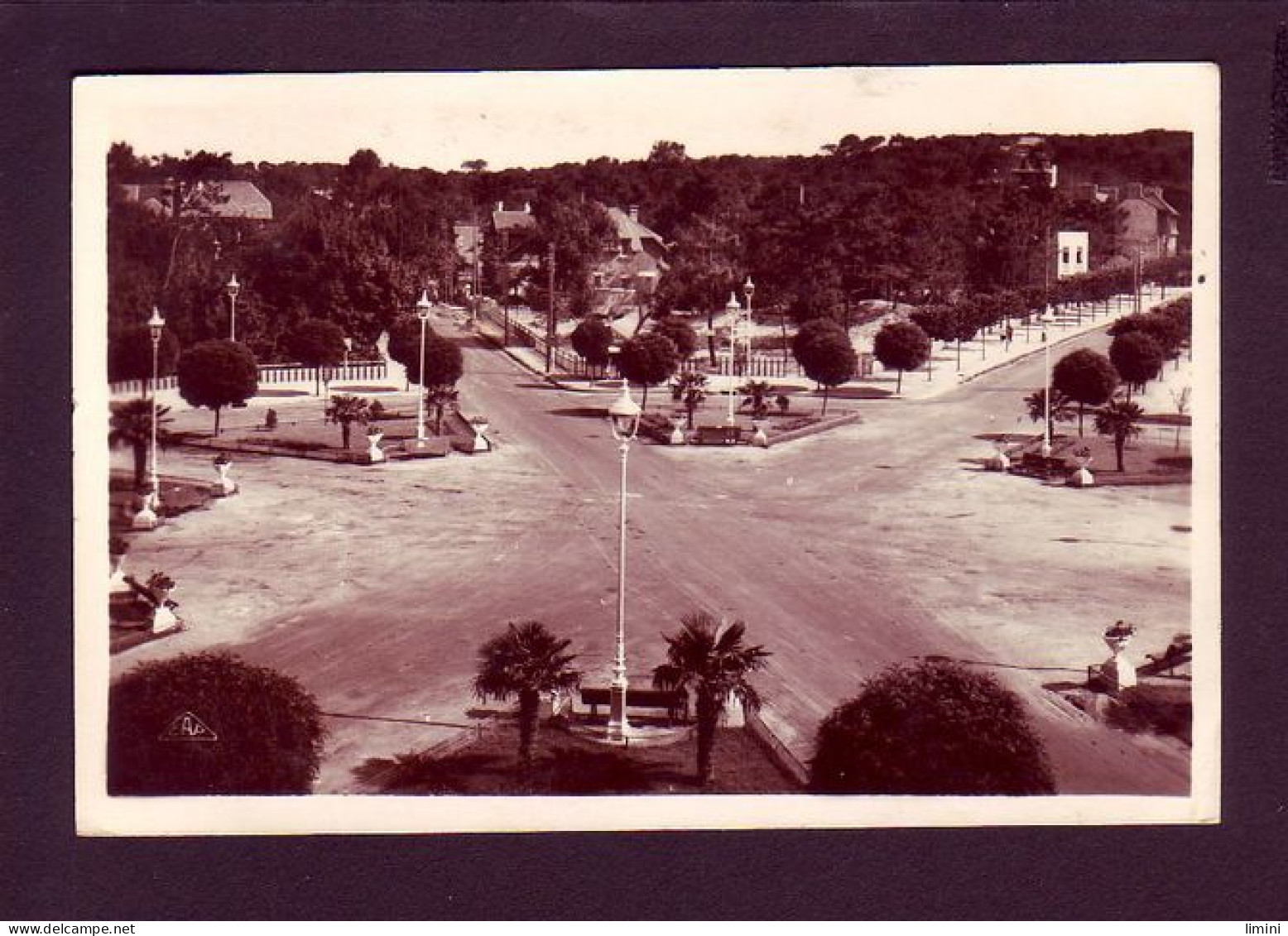 44 - LA BAULE - PLACE DES PALMIERS -  - La Baule-Escoublac