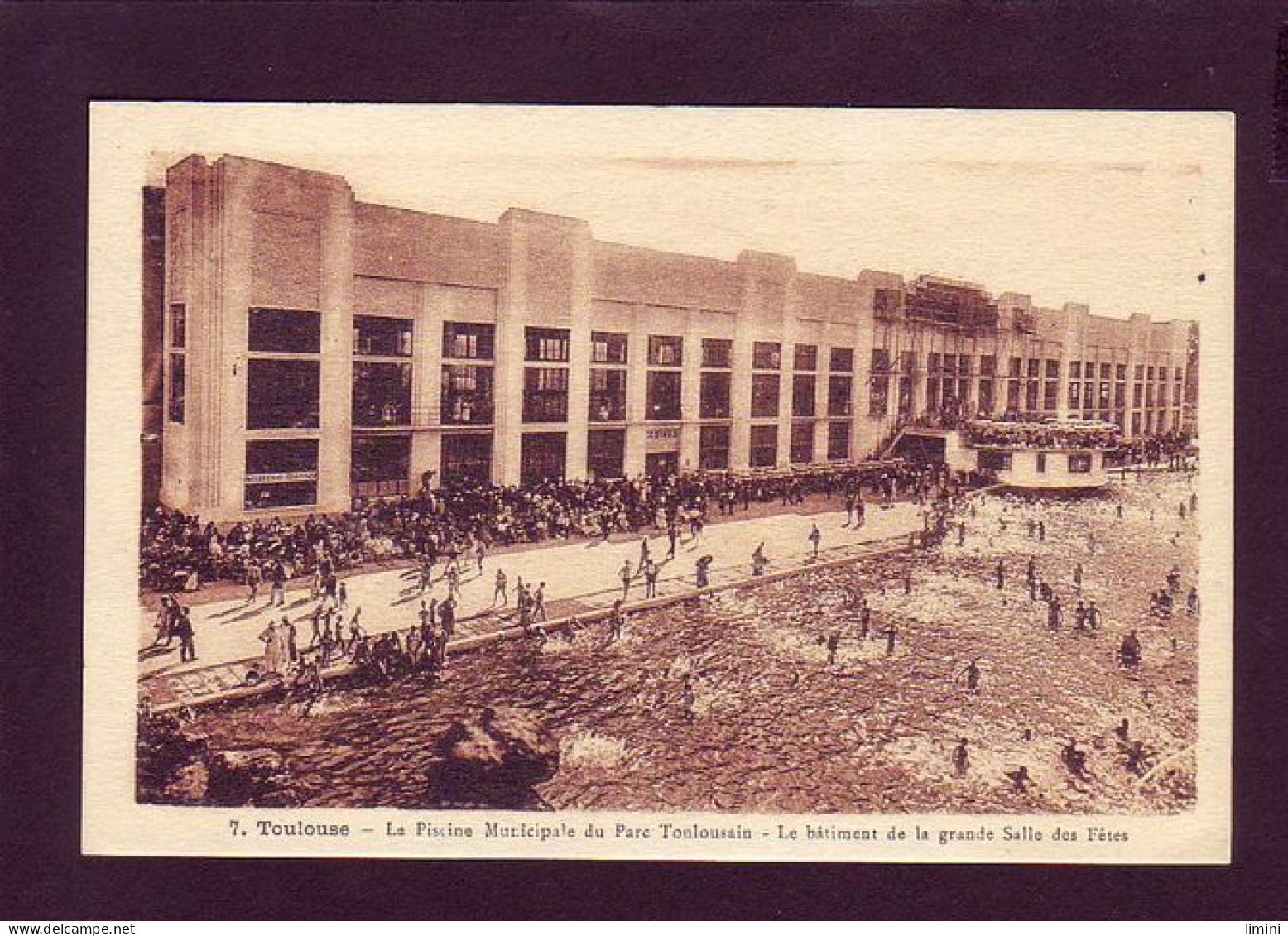 31 - TOULOUSE - PISCINE MUNICIPAL - LE BATIMENT DE LA GRANDE SALLE DES FETES - ANIMÉE -  - Toulouse