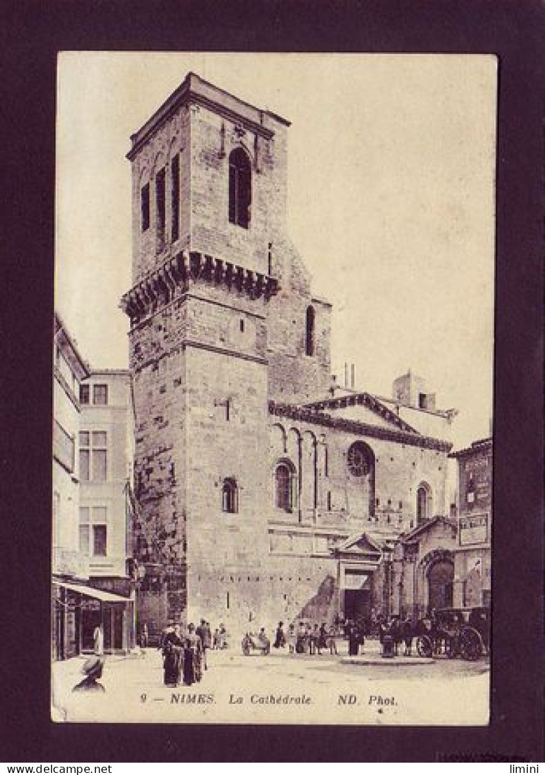 30 - NIMES - LA CATHEDRALE - ATTELAGE - ANIMÉE -  - Nîmes