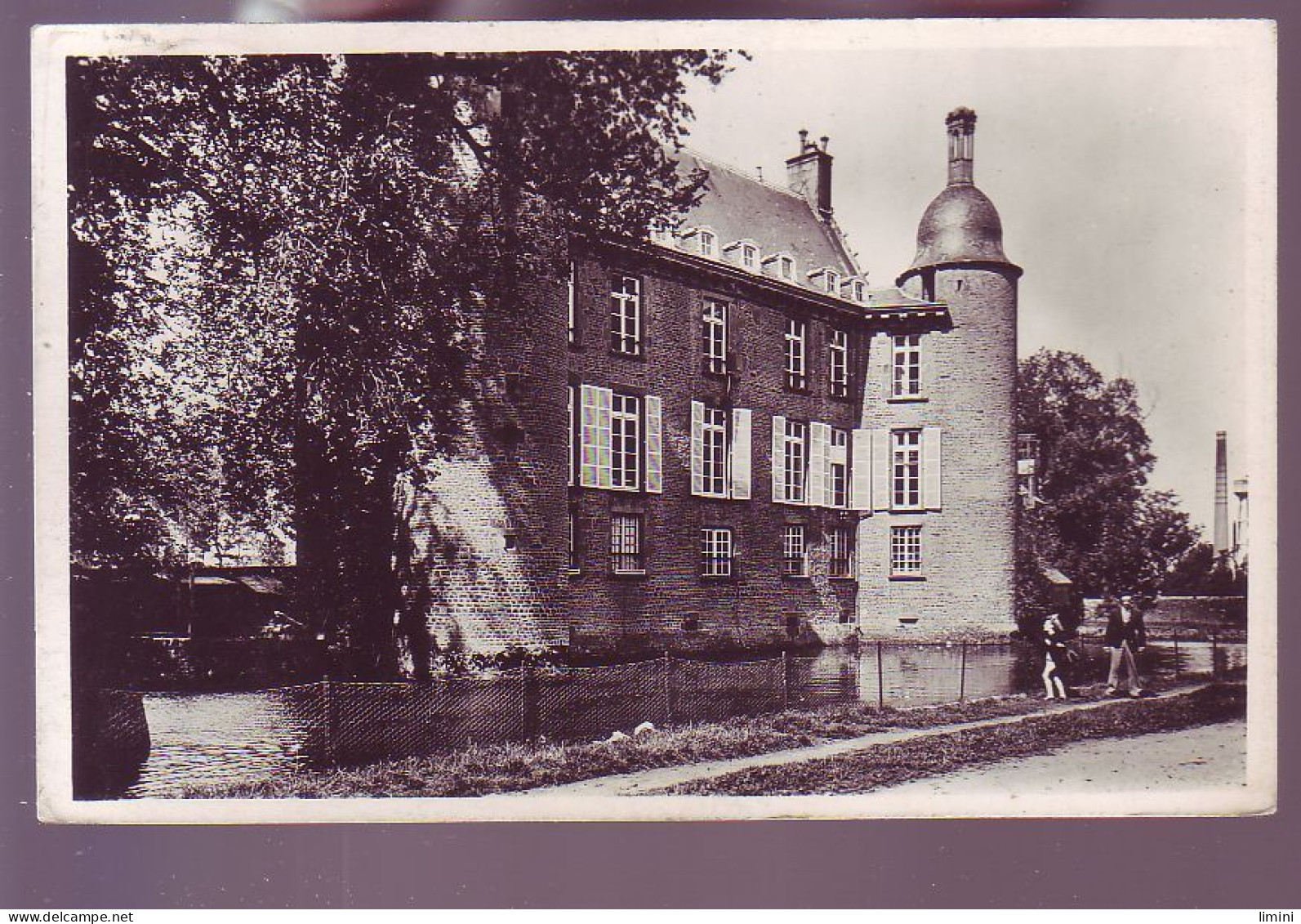 61 - FLERS - LE CHATEAU - ANIMÉE -  - Flers