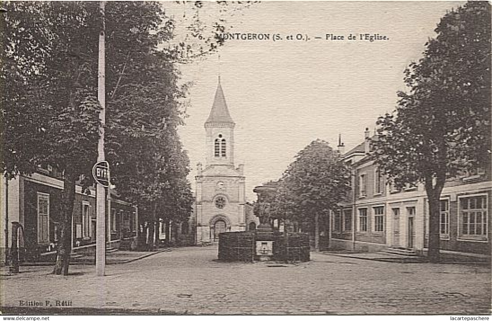 X124959 ESSONNE MONTGERON PLACE DE L' EGLISE - Montgeron