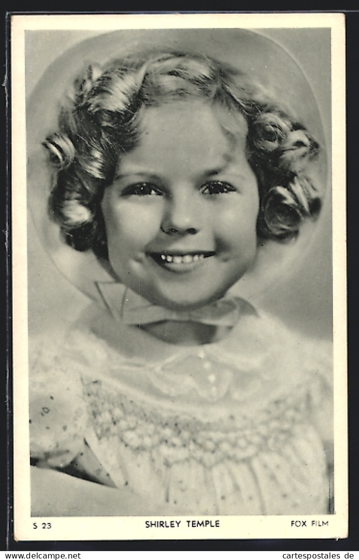 AK Schauspielerin Shirley Temple Mit Strahlendem Lächeln Und Blonden Locken  - Schauspieler