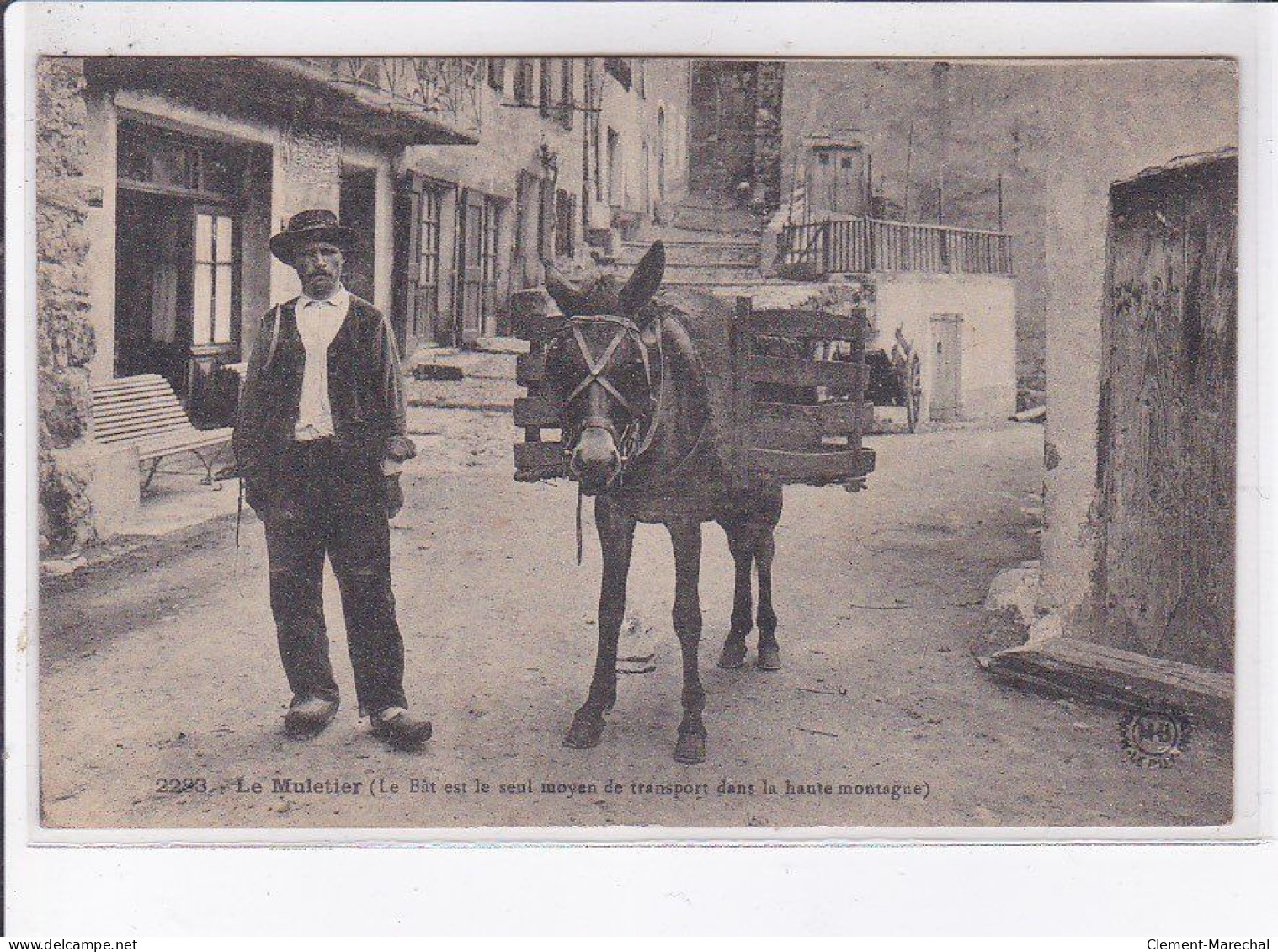 LE PUY EN VELAY: Le Muletier, Le Bât Es Tle Seul Moyen De Transport Dans La Haute Montagne - Très Bon état - Le Puy En Velay