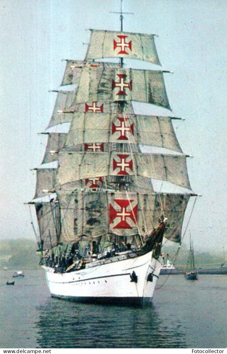 Voilier école Portugais Sagres - Segelboote