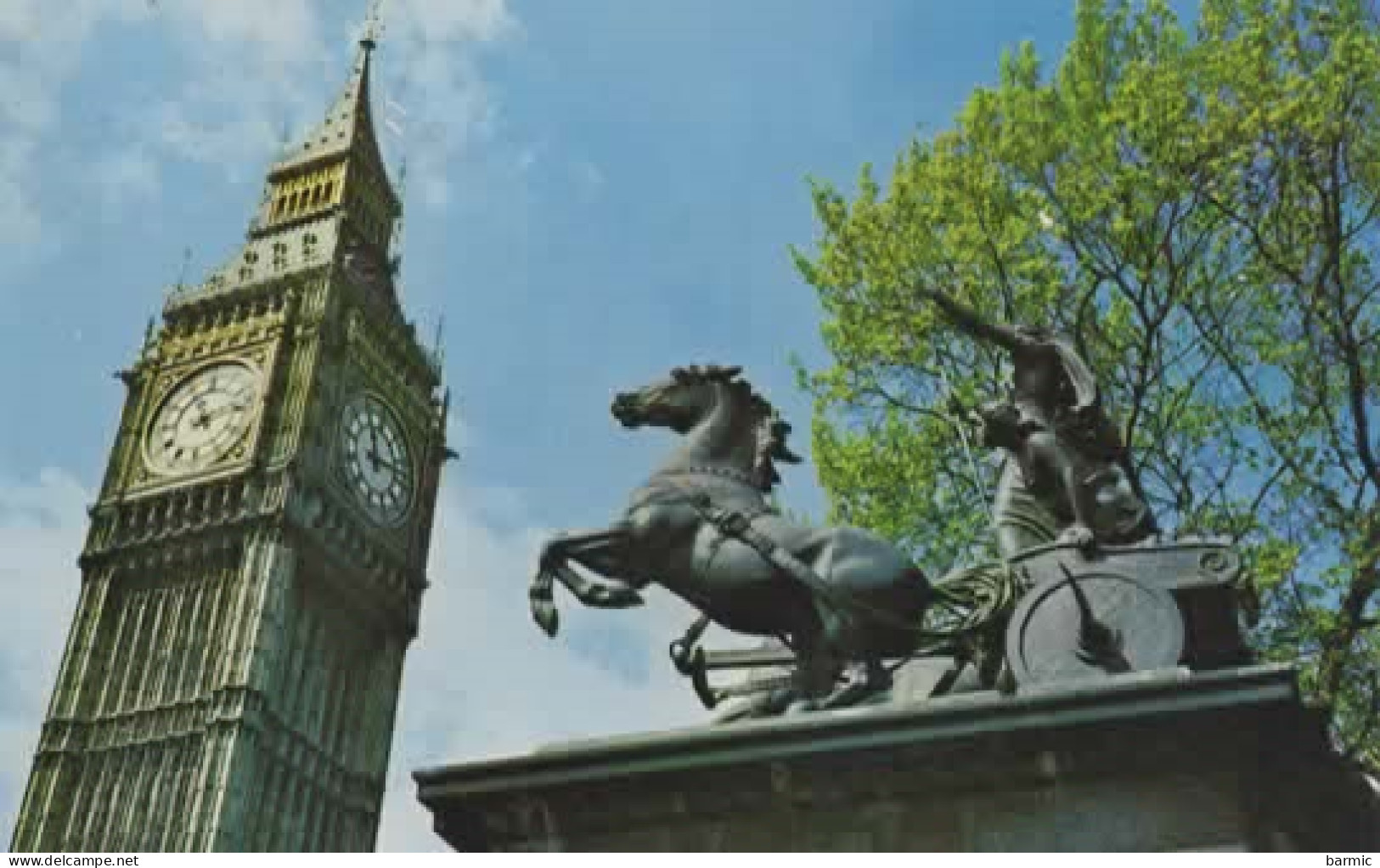 LONDON, BIG BEN AND BOADICEA STATUE COULEUR  REF 15894 - Autres & Non Classés