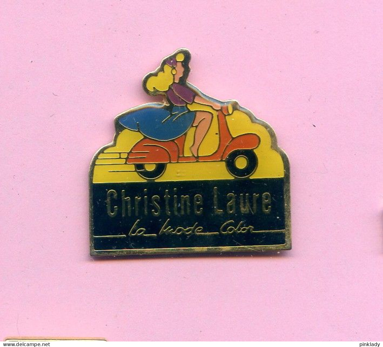 Rare Pins Femme Fille Pin Up Sur Moto Scooter Christine Laure Ab278 - Pin-ups