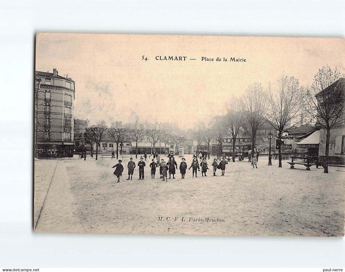 CLAMART : Place De La Mairie - état - Clamart