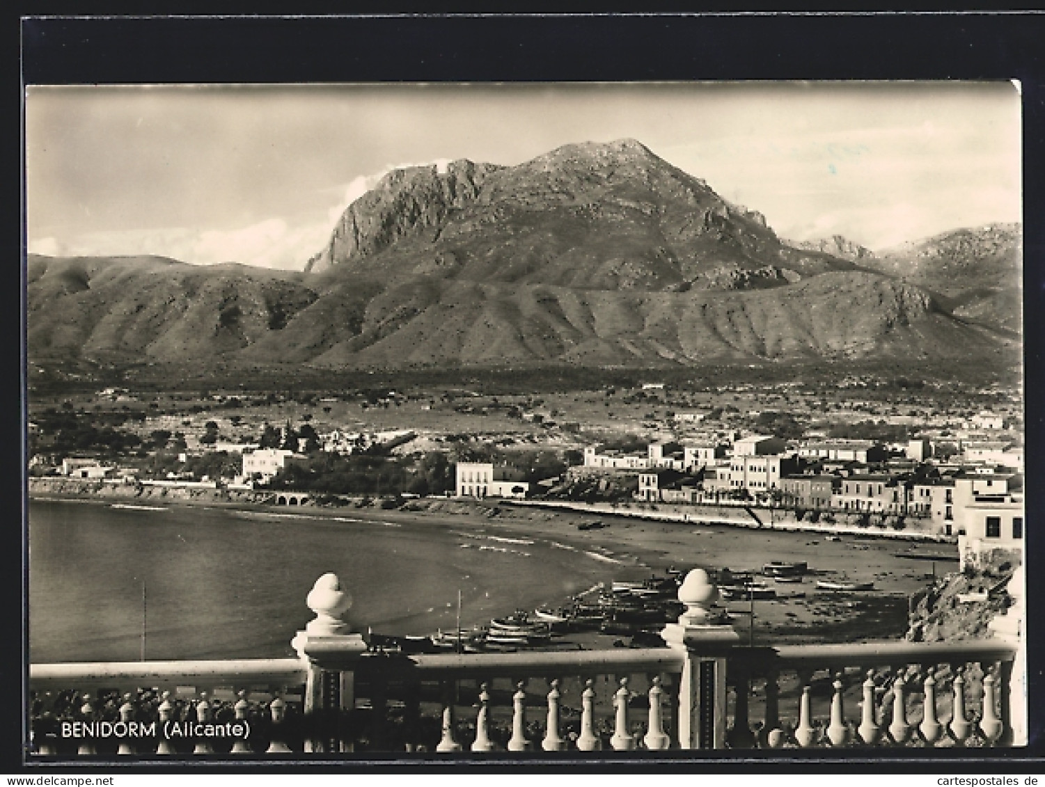 Postal Benidorm /Alicante, Ortsansicht Mit Strand Und Berg  - Alicante