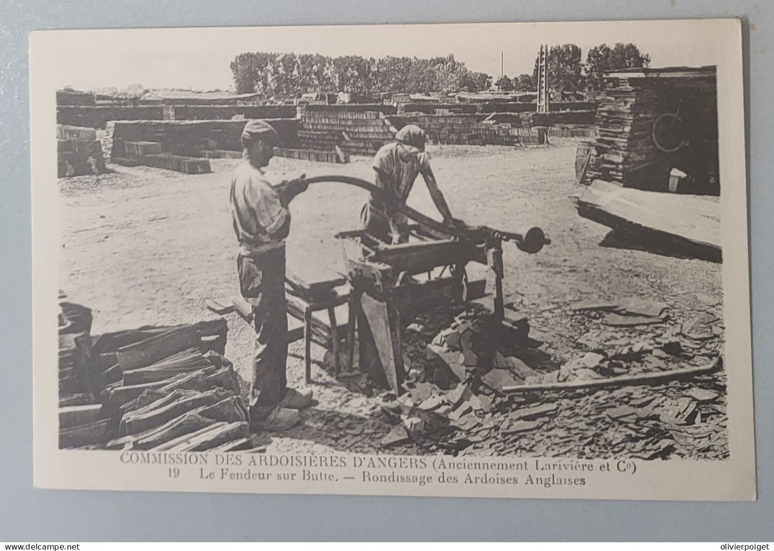 DPT 49 - Commission Des Ardoisières D'Angers - Le Fendeur Sur Butte - Rondissage Des Ardoises Anglaises - Zonder Classificatie