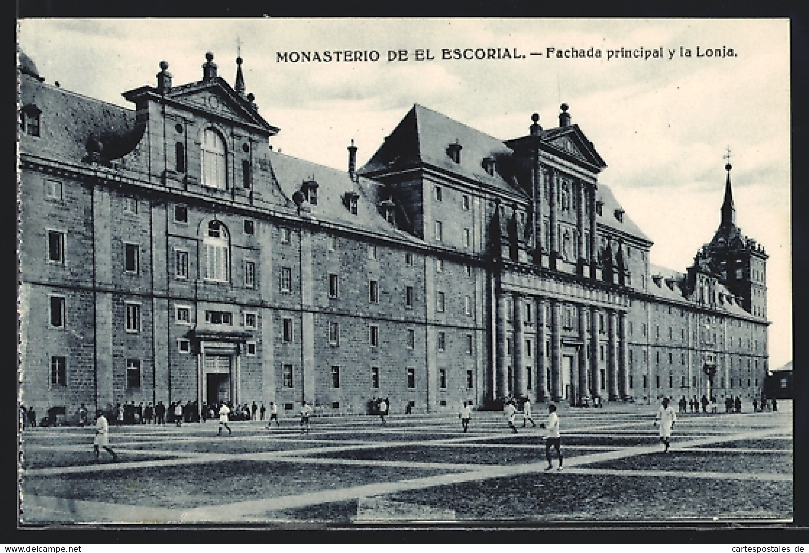 Postal El Escorial, Monasterio De El Escorial, Fachada Principal Y La Lonja  - Madrid