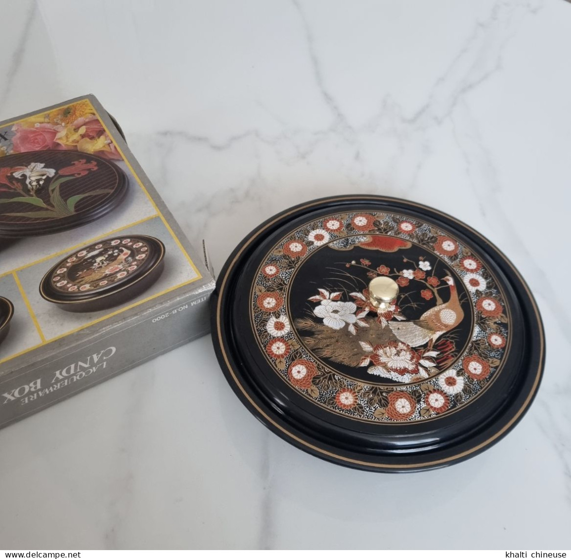 Plateau Laqué En Mélanine Noir Motif Floral Japonais Avec Compartiment  Lacquerware - Plats