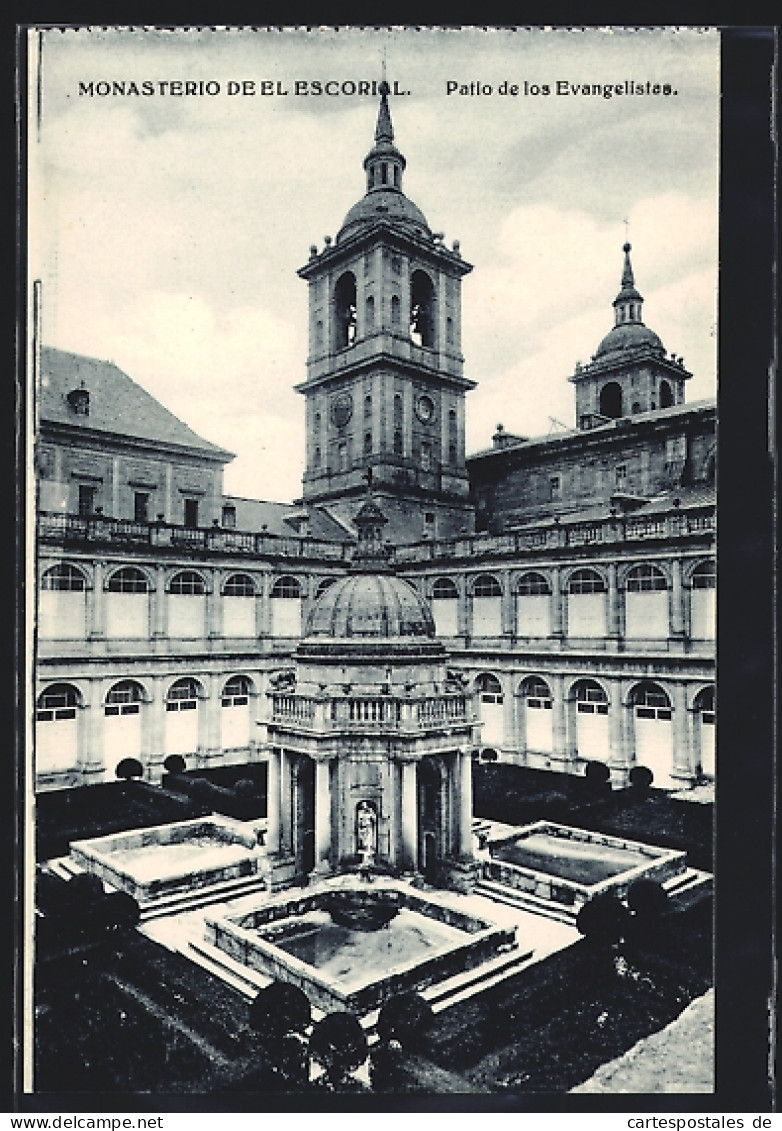 Postal San Lorenzo De El Escorial, Monasterio De El Escorial, Patio De Los Evangelistas  - Madrid