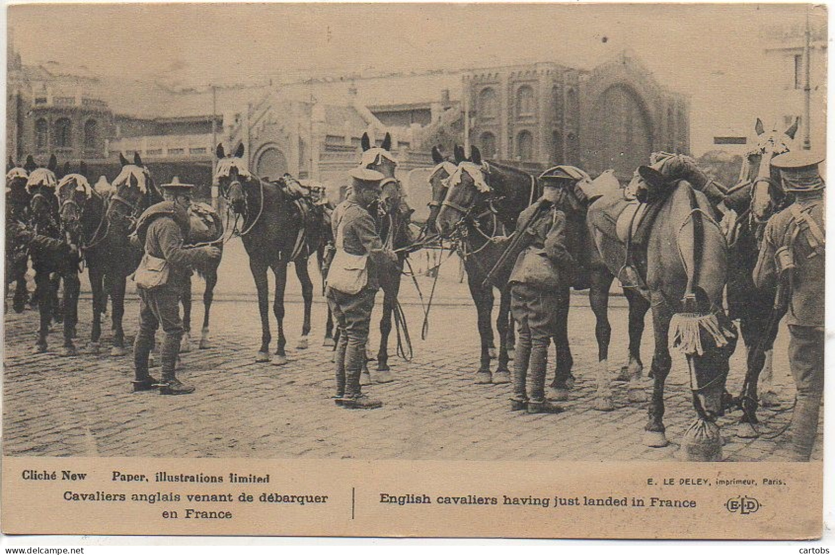 GUERRE 14-18  Cavaliers Anglais Venant De Débarquer En France - Guerre 1914-18