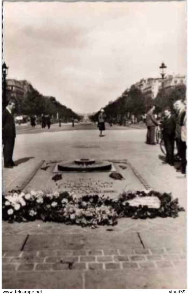 PARIS. -  Tombeau Du Soldat Inconnu.     Non Circulée - Triumphbogen