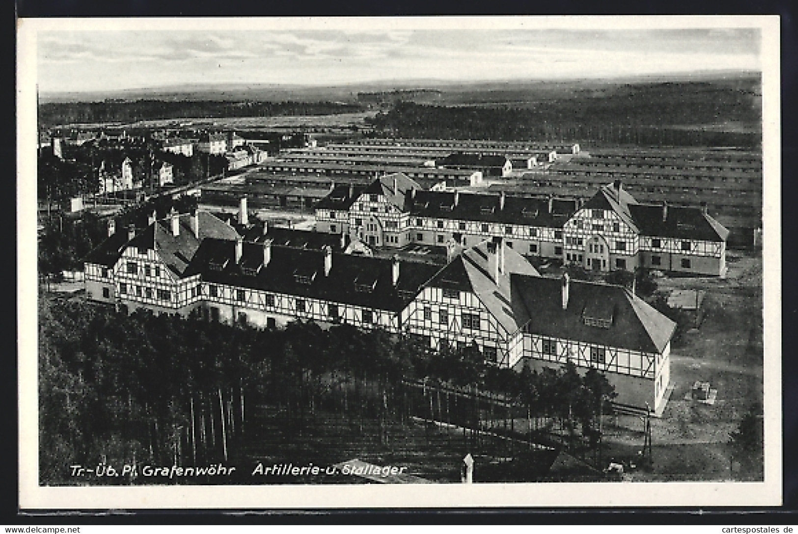 AK Grafenwöhr, Artillerie-u. Stallager Vom Truppenübungsplatz  - Grafenwoehr