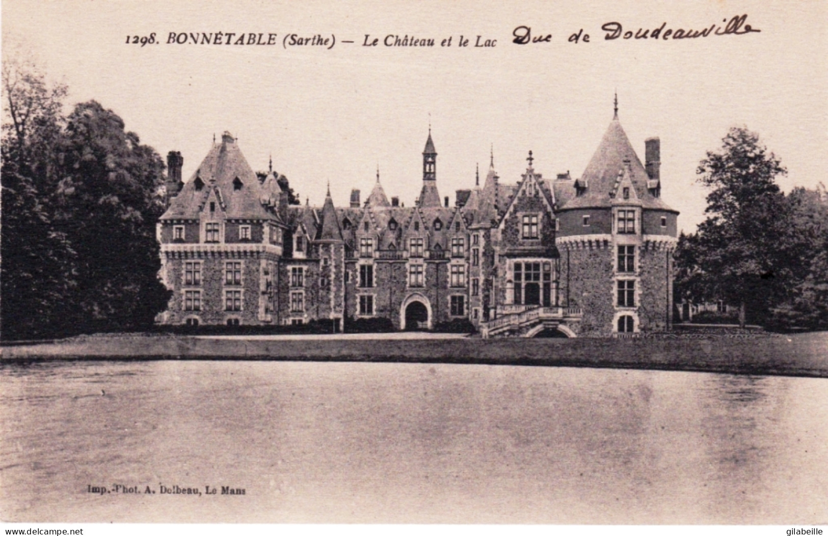 72 - Sarthe -  BONNETABLE - Le Chateau Et Le Lac - Bonnetable