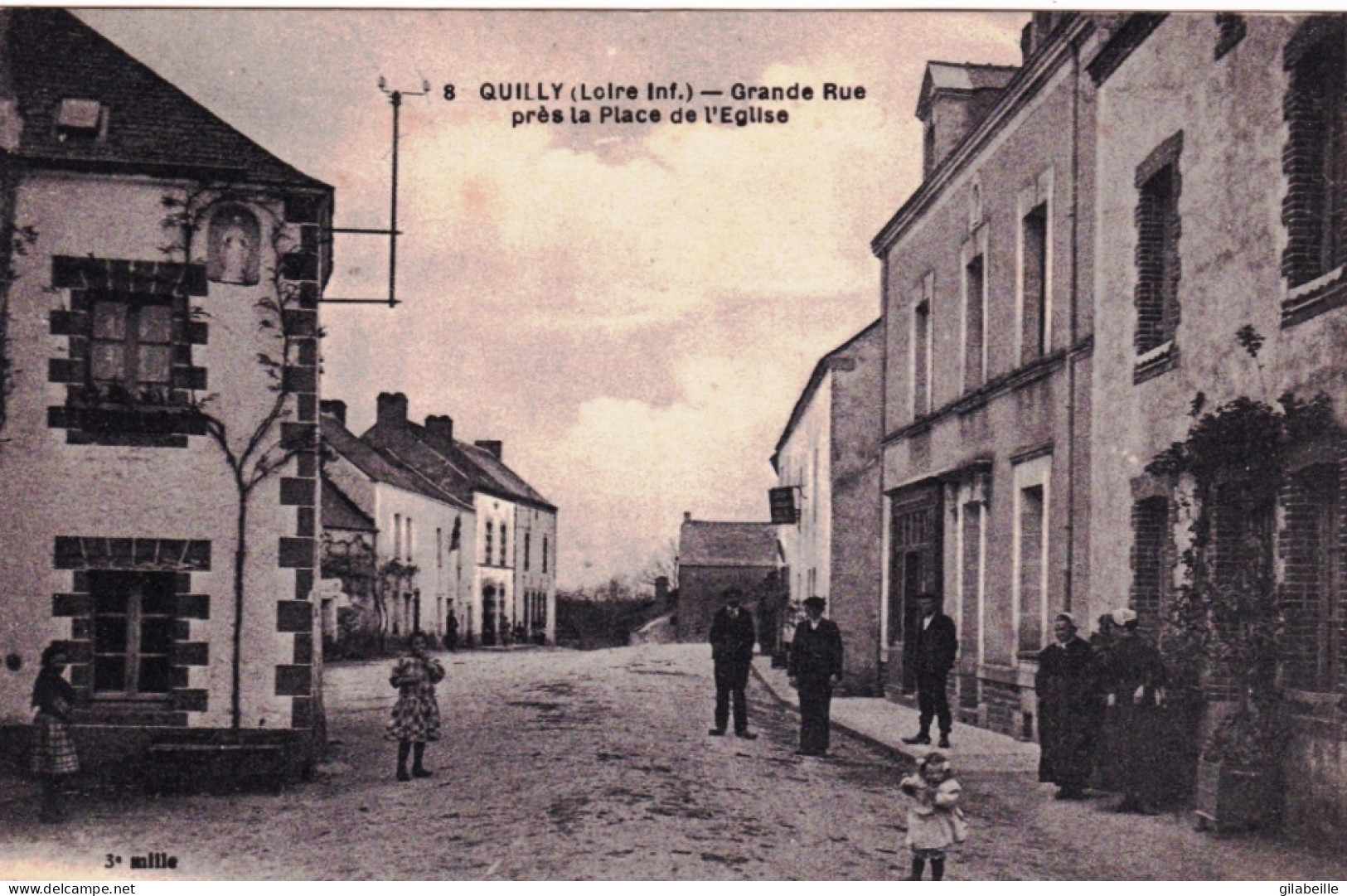 44 - Loire Atlantique - GUILLY - Grande Rue Pres La Place De L'église - Other & Unclassified