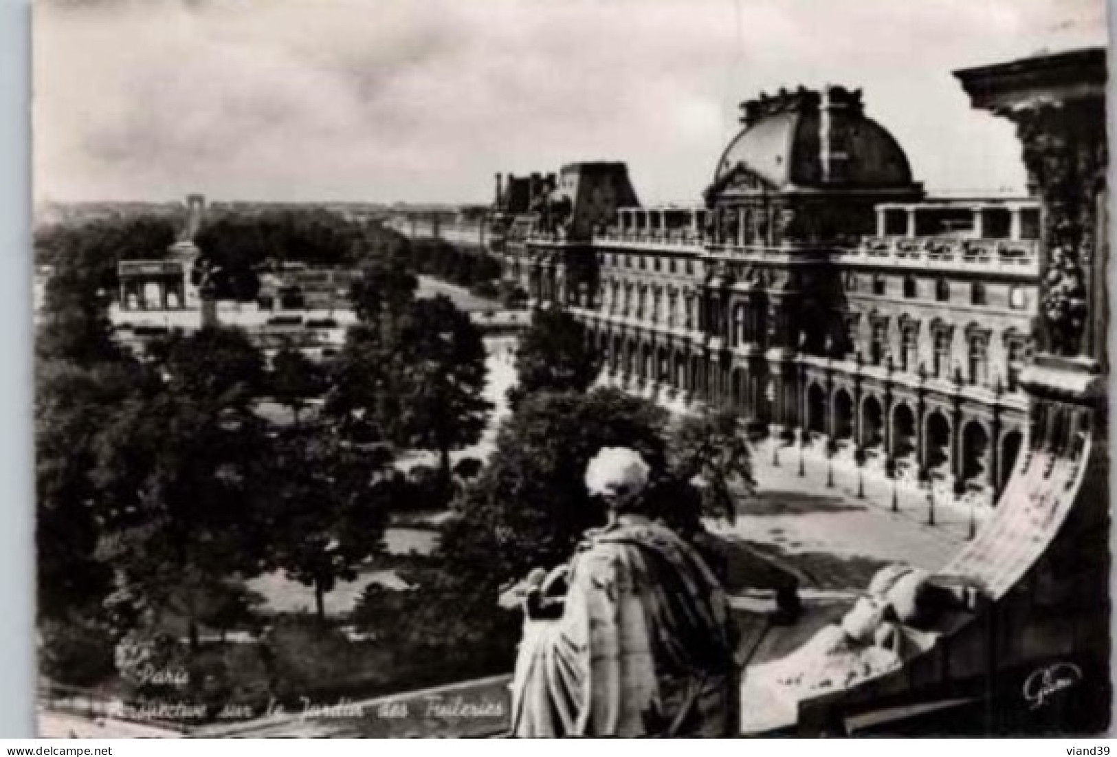 PARIS. - Perspective Sur Le Jardin Des Tuileries.    Non Circulée - Parcs, Jardins