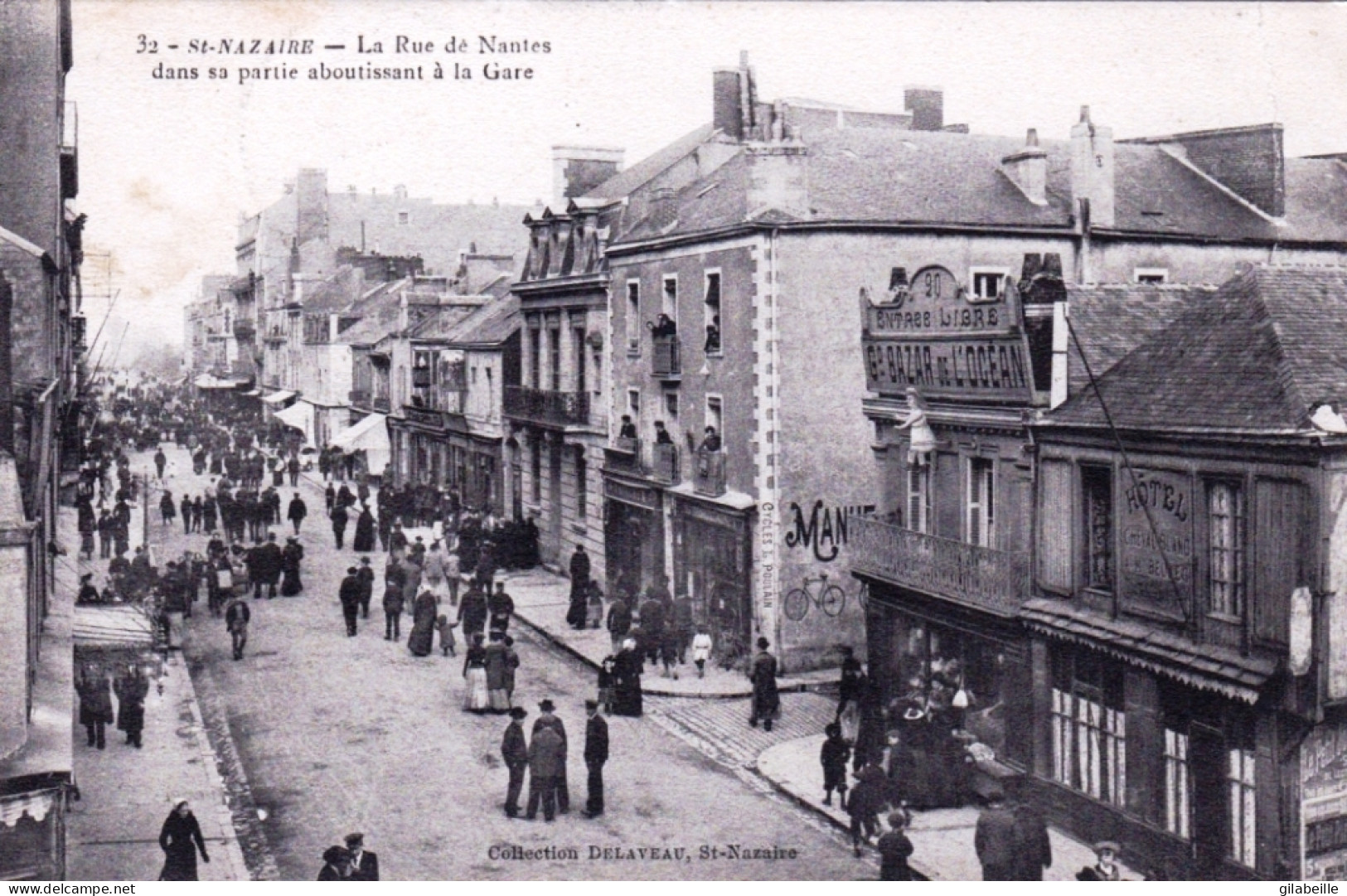 44 - SAINT NAZAIRE - La Rue De Nantes Dans Sa Partie Aboutissant A La Gare - Saint Nazaire