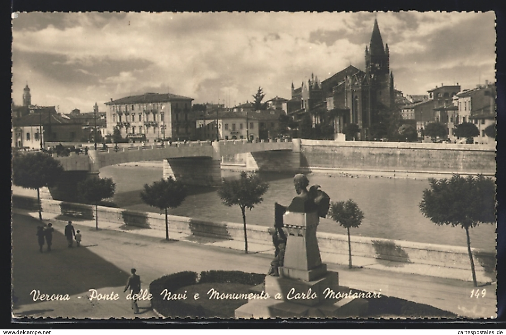 Cartolina Verona, Ponte Delle Navi E Monumento A Carlo Montanari  - Verona