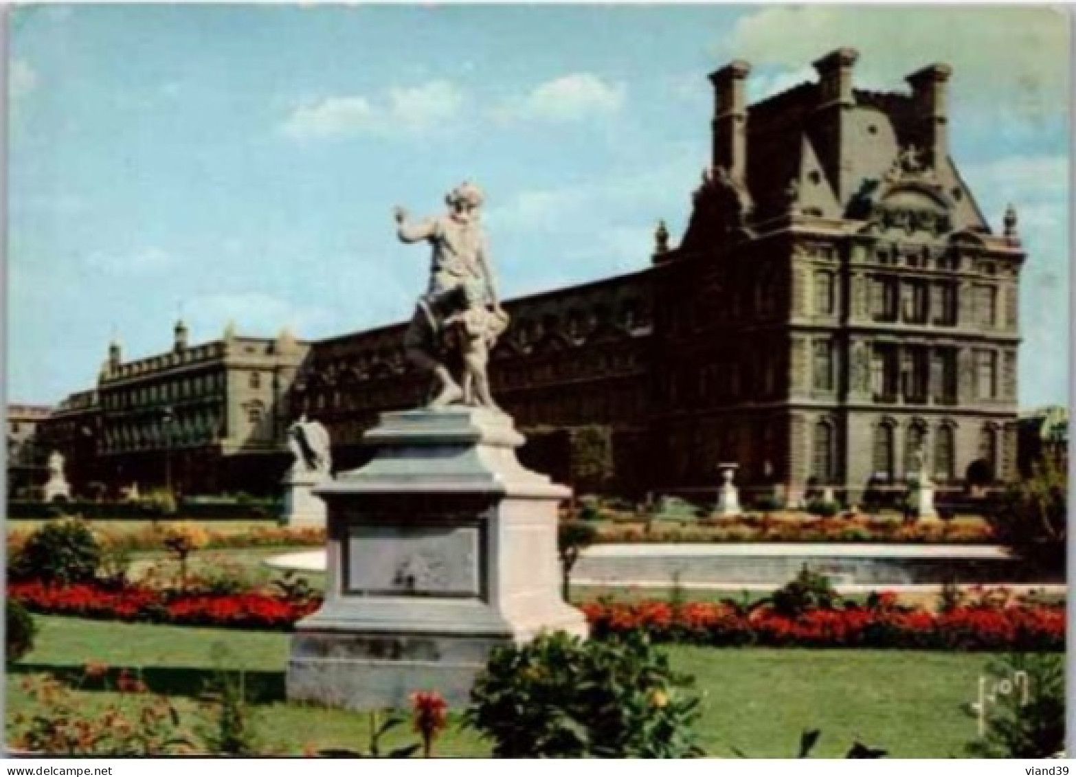 PARIS. - Palais Du Louvre : Pavillon De Flore. .    Non Circulée - Louvre