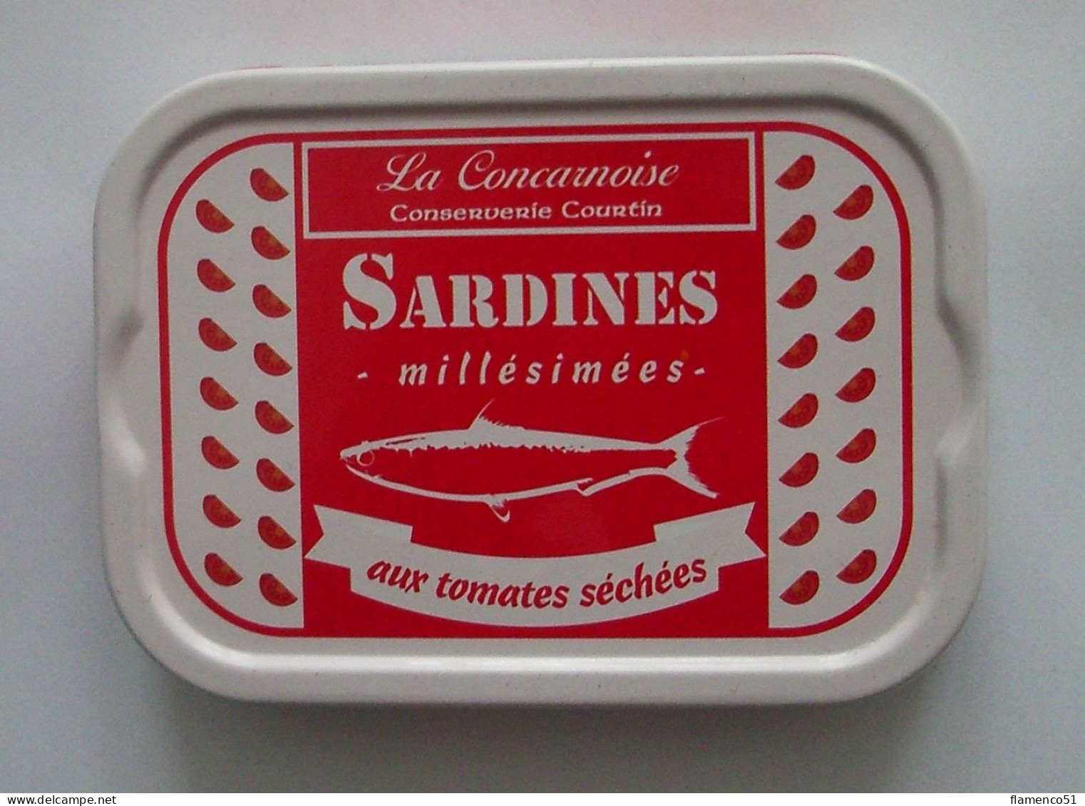 Boite De Sardines (vide !)  "La Concarnoise" Conserverie COURTIN - Aux Tomates Séchées - Other & Unclassified