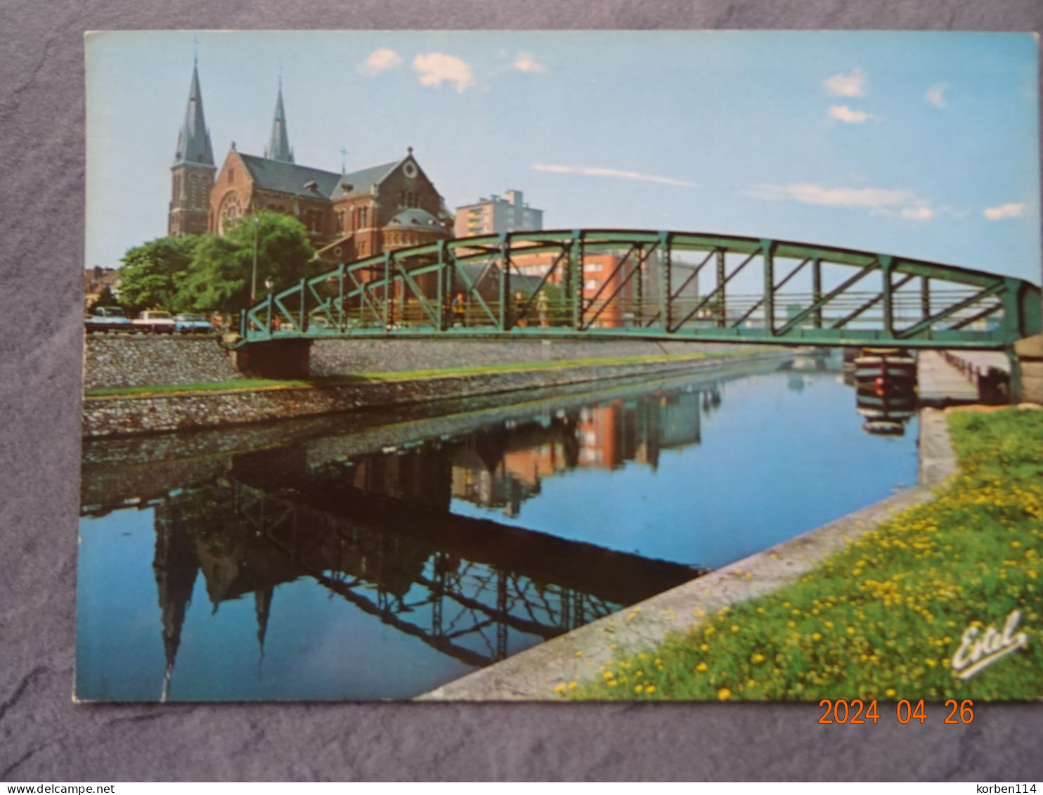 LE CANAL DE FURNES ET L'EGLISE SAINT MARTIN - Dunkerque