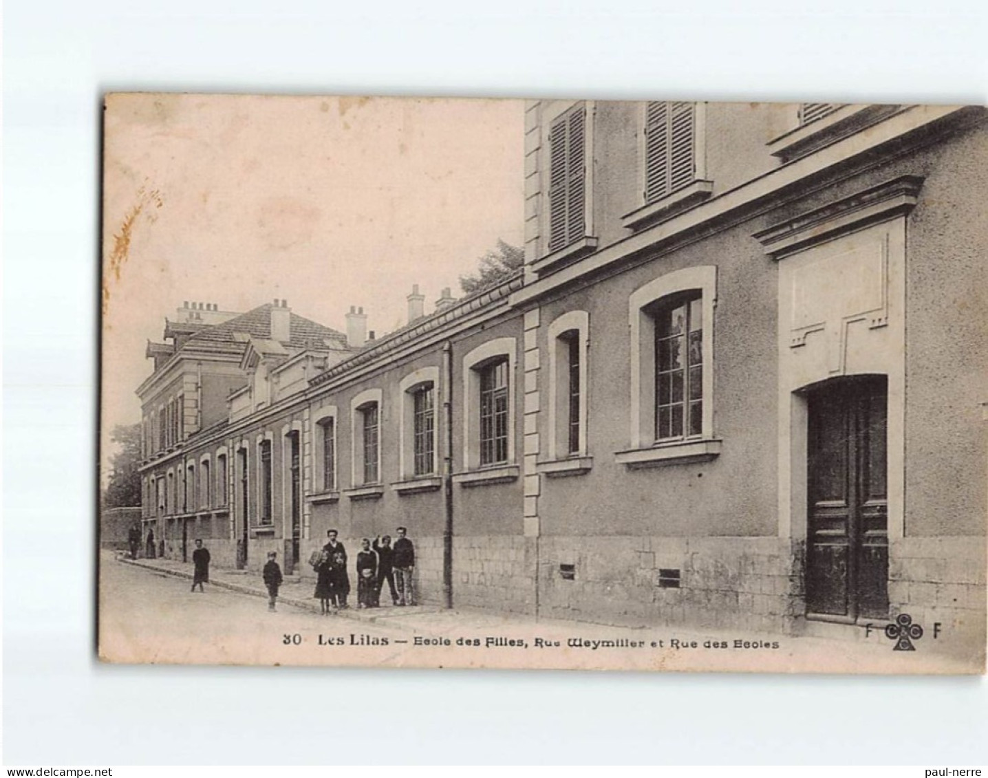 LES LILAS : Ecoles Des Filles, Rue Weymiller Et Rue Des Ecoles - état - Les Lilas