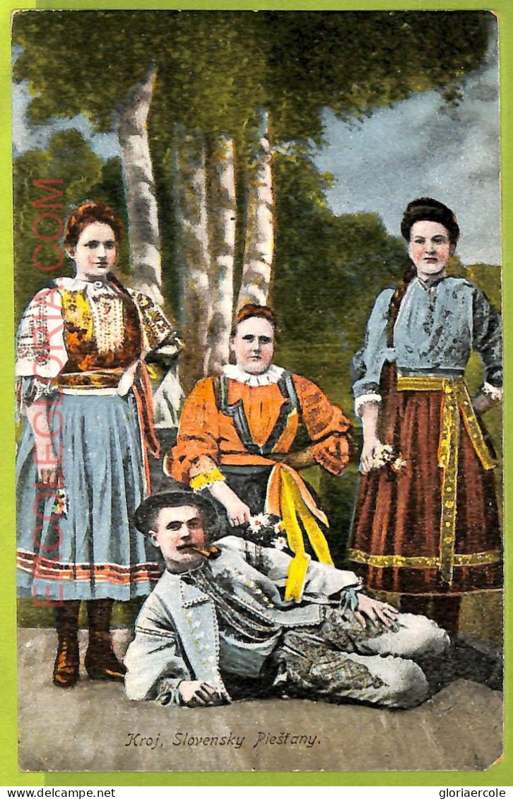 Ae9042 - Ansichtskarten   VINTAGE  POSTCARD - SLOVAKIA - Costumes - Slowakije