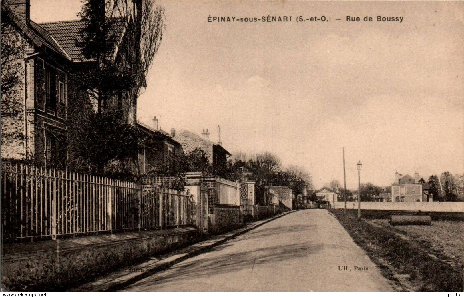 N°1272 W -cpa Epinay Sous Sénart -rue De Boussy- - Epinay Sous Senart