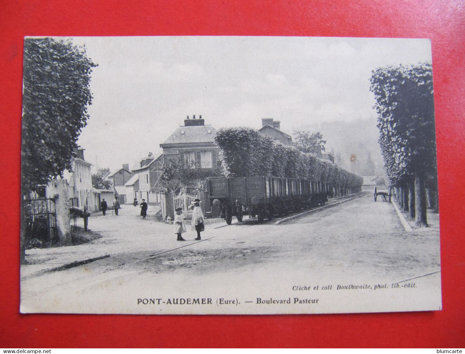 CPA - PONT AUDEMER - BOULEVARD PASTEUR - WAGONS - Pont Audemer