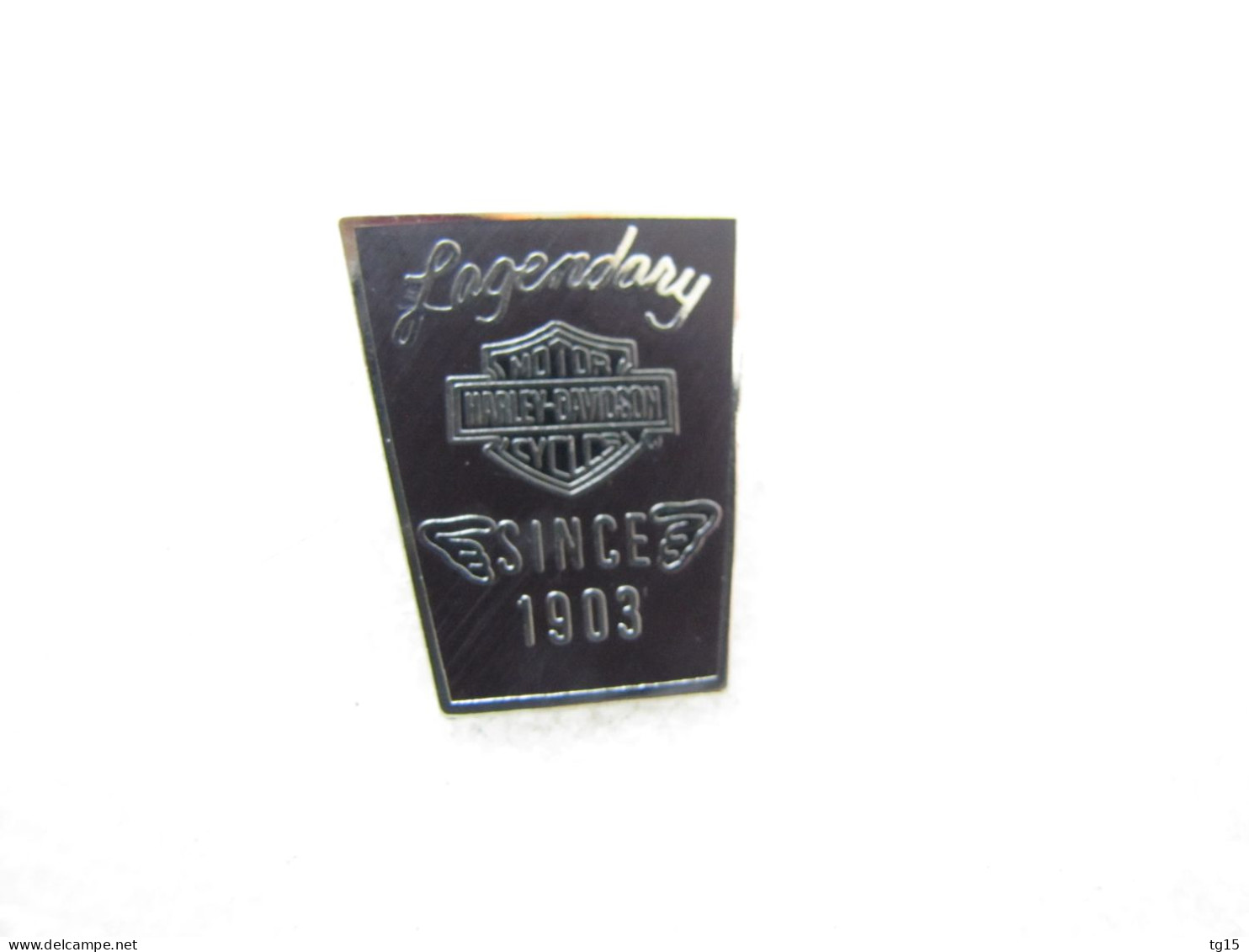 PIN'S   MOTO  HARLEY DAVIDSON   LEGENDARY  Email De Synthèse - Motorbikes