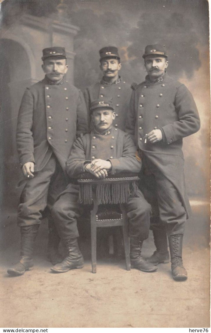 Militaria - Carte Photo - Soldats Du 53ème Régiment - 1915 - Regimenten