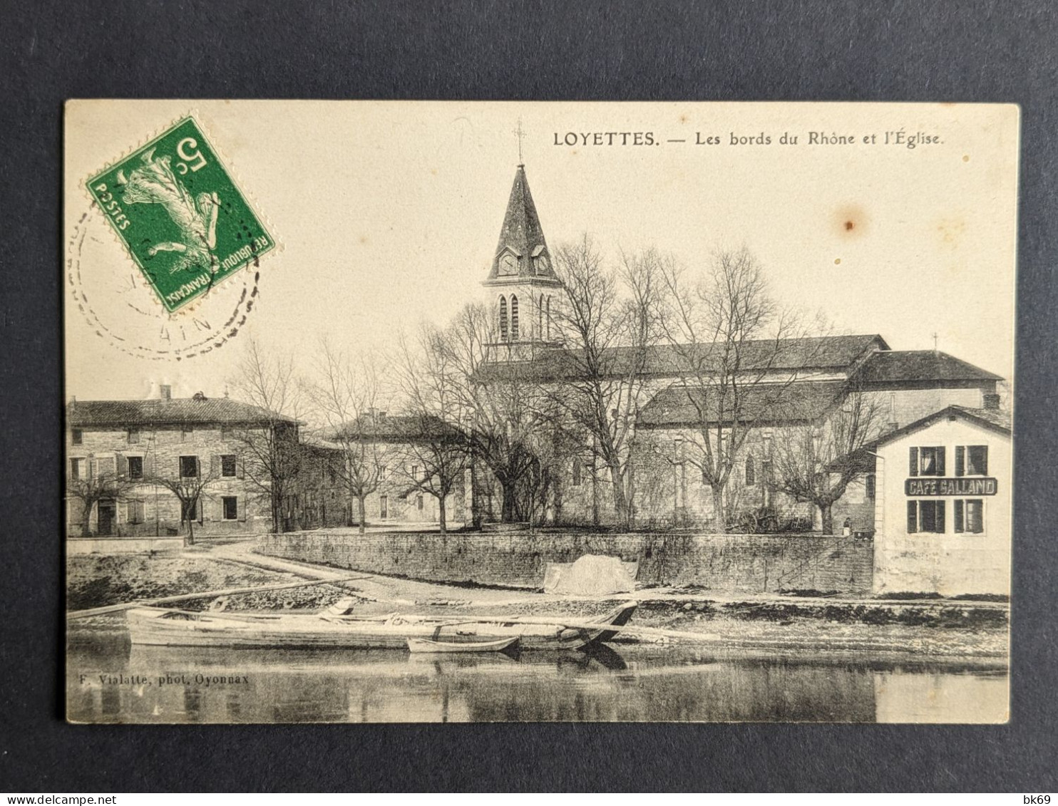 Loyettes Les Bords Du Rhône Et L'église - Ohne Zuordnung