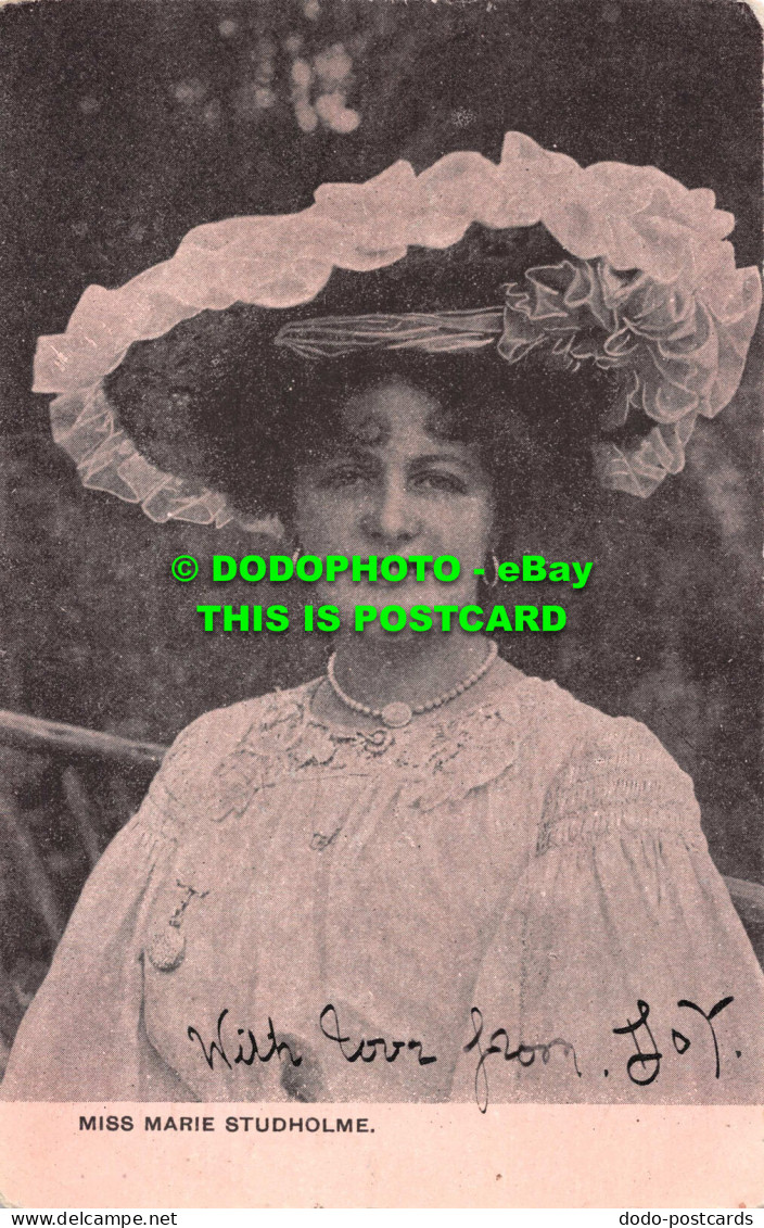 R548203 Miss Marie Studholme. Hat. 1904 - Wereld
