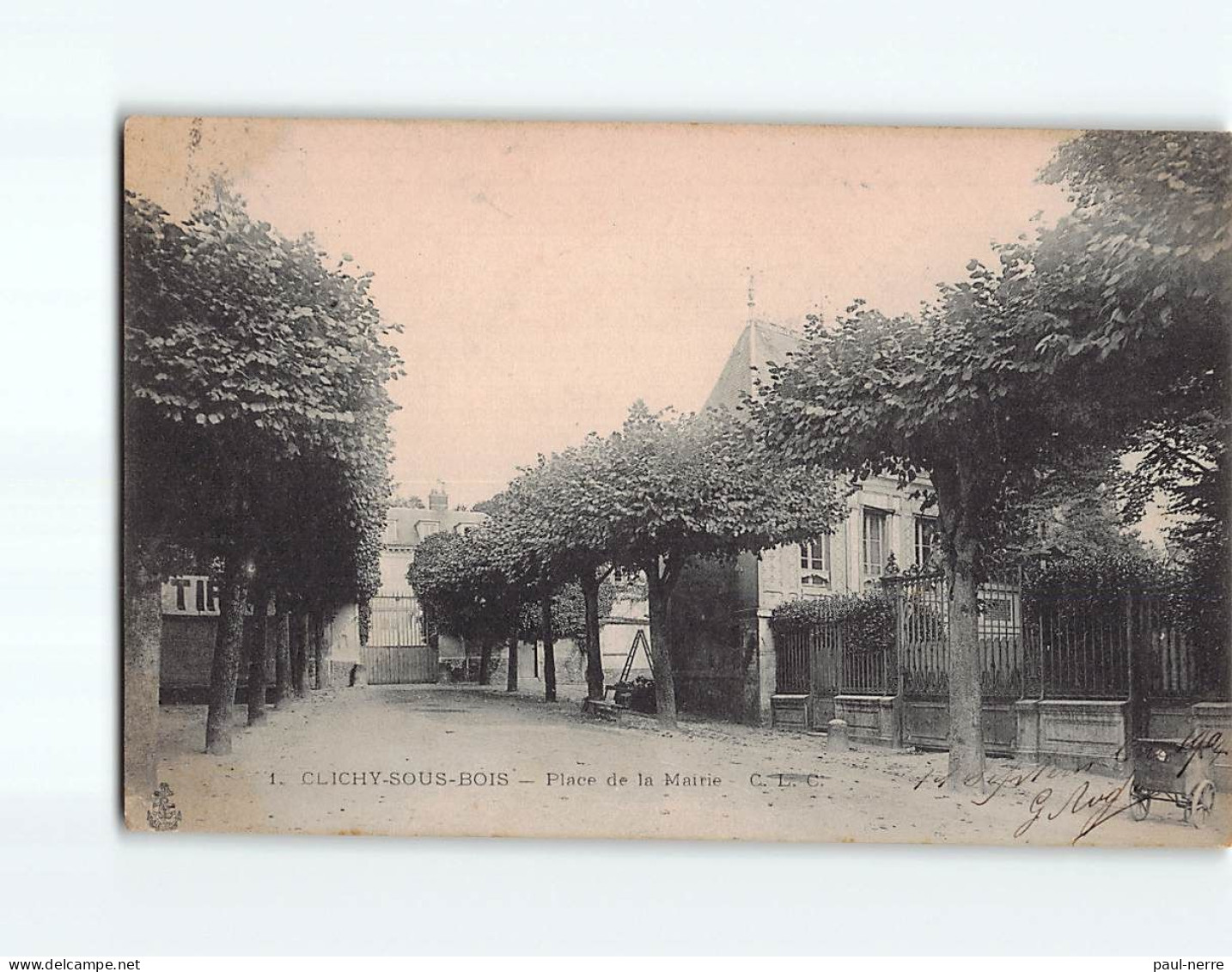 CLICHY SOUS BOIS : Place De La Mairie - état - Clichy Sous Bois