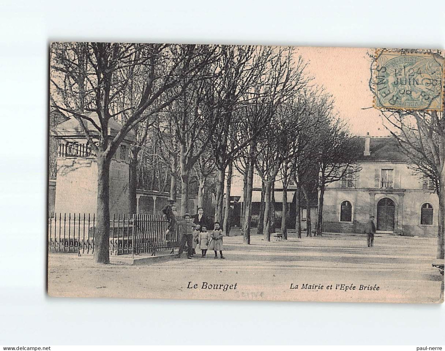 LE BOURGET : La Mairie Et L'Epée Brisée - état - Le Bourget