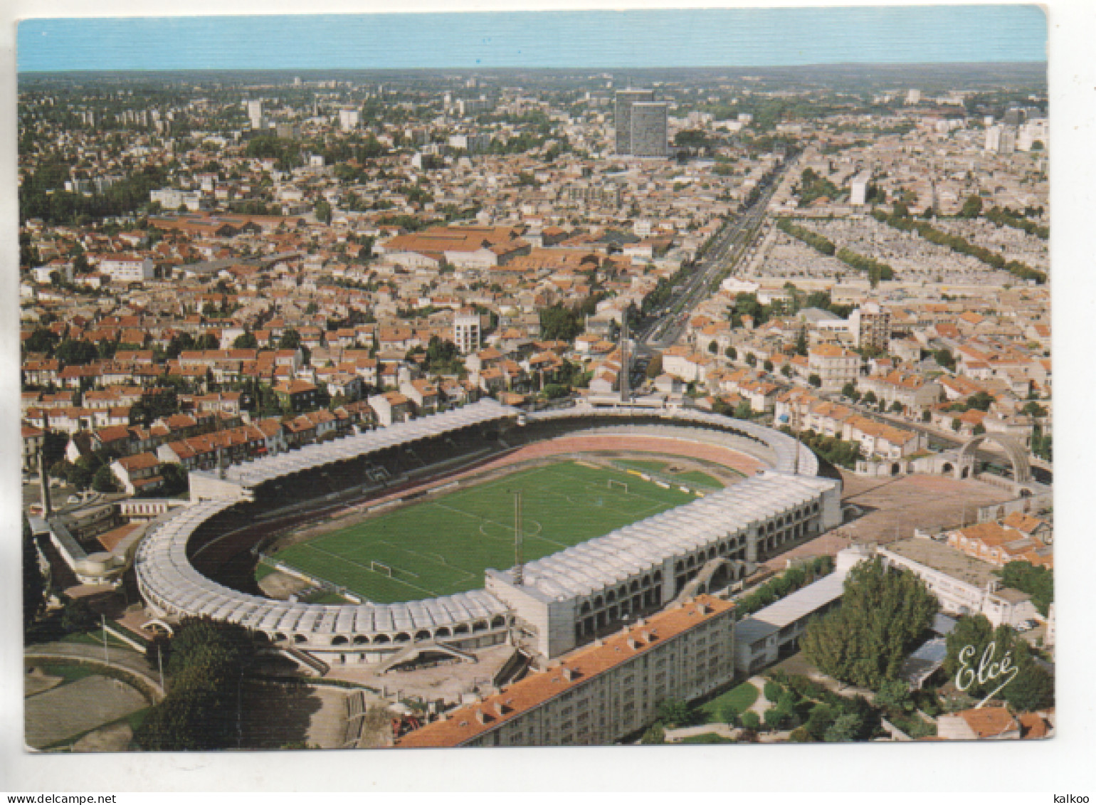 CP ( Bordeaux - Vue Aérienne Du Stade De Football ) - Bordeaux