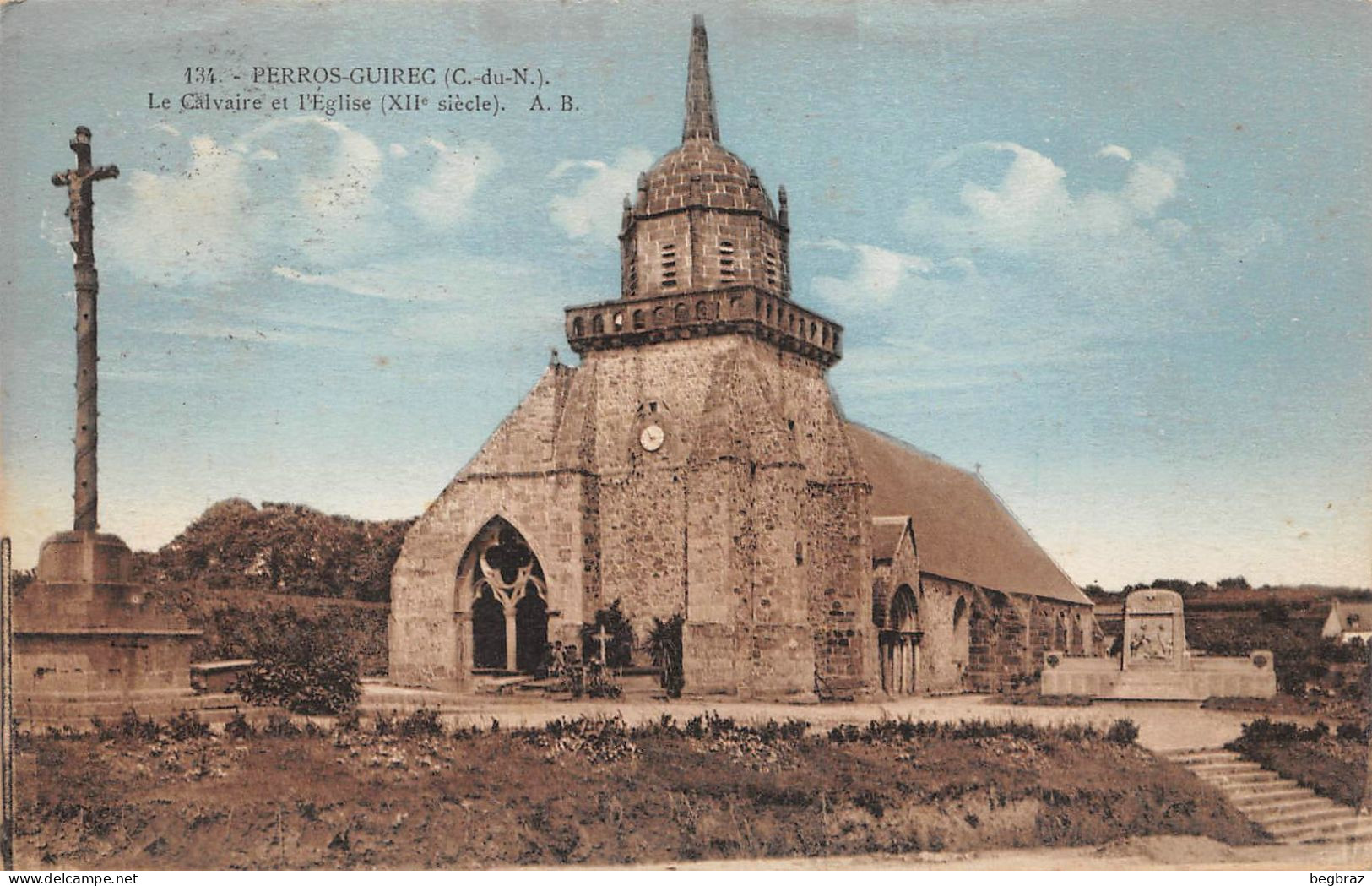 PERROS GUIREC     CALVAIRE ET EGLISE - Perros-Guirec