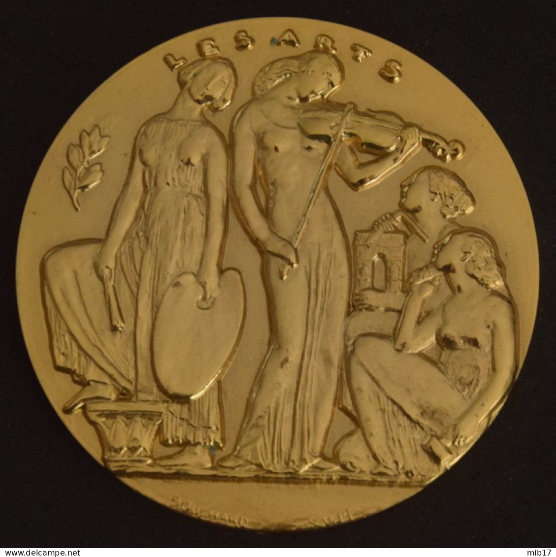 Médaille Du Travail En Bronze Doré ARTHUS BERTRAND - Les Arts Par Le Graveur H BOUCHARD- Diamètre 80 Mm - Firma's