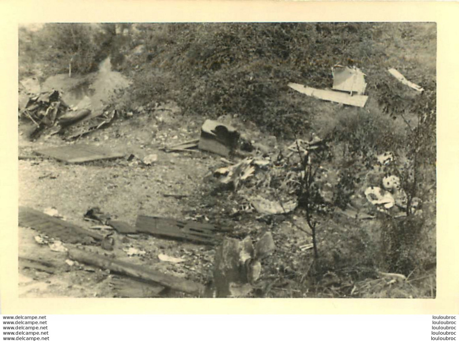 PHOTO ORIGINALE ALLEMANDE  RAID DE DIEPPE OPERATION JUBILEE 19/08/1942 PLAGE DE PUYS APRES LES COMBATS REF 4 - Guerra, Militares