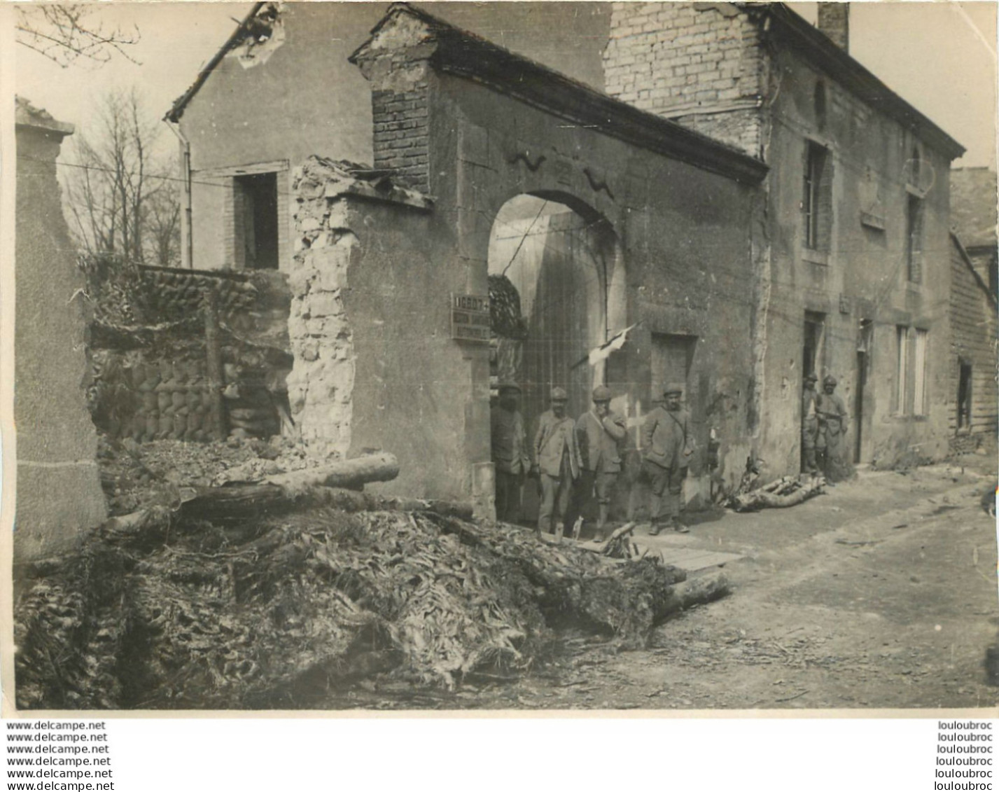 FRONT FRANCAIS ENTREE D'UN POSTE DE SECOURS WW1 PHOTO ORIGINALE 18 X 13 CM - Krieg, Militär