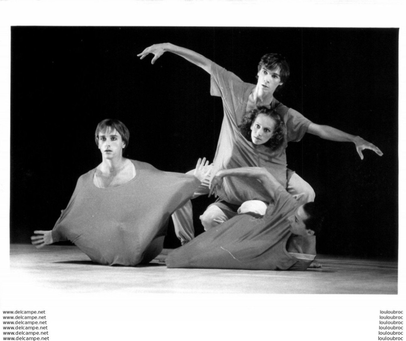 DANSE CLASSIQUE FESTIVAL D'AVIGNON 1980 GIGI G. CACIULEANU  PHOTO ORIGINALE 20 X 15 CM D2 - Sonstige & Ohne Zuordnung