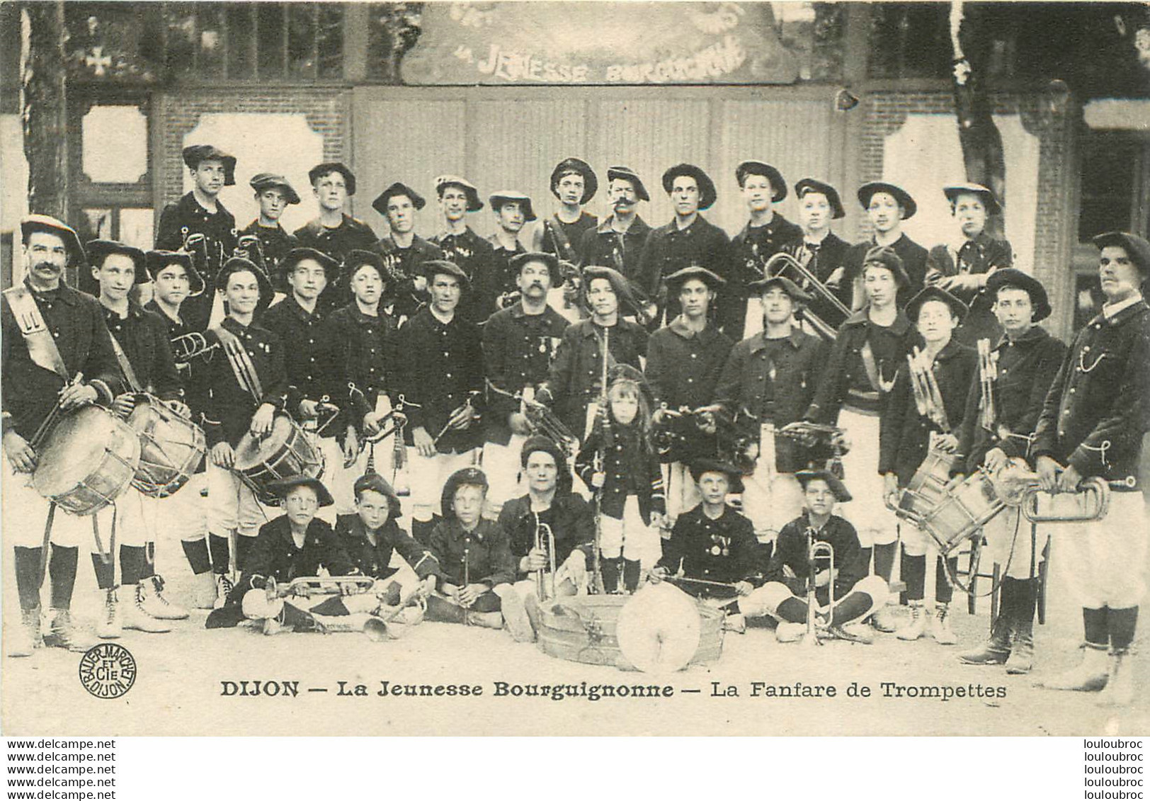 DIJON LA JEUNESSE BOURGUIGNONNE LA FANFARE DE TROMPETTES - Dijon