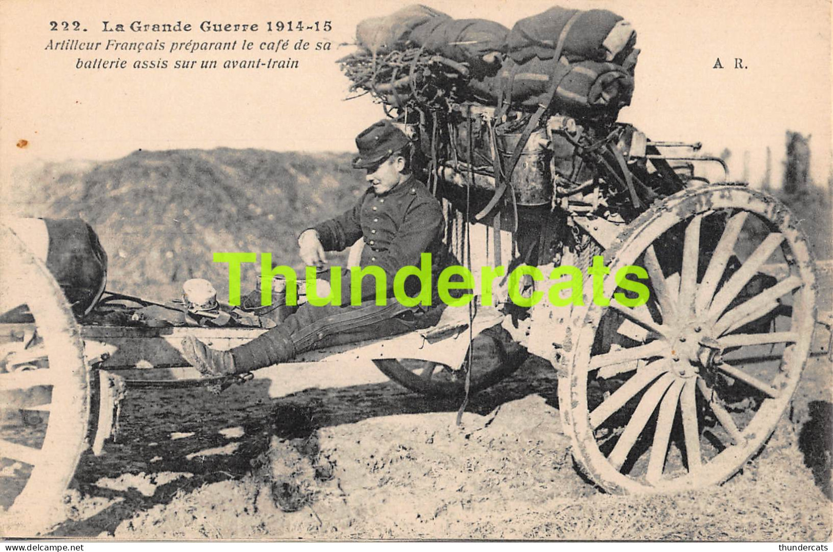 CPA LA GRANDE GUERRE 1914 15 ARTILLEUR FRANCAIS PREPARANT LE CAFE DE SA BATTERIE  - Weltkrieg 1914-18