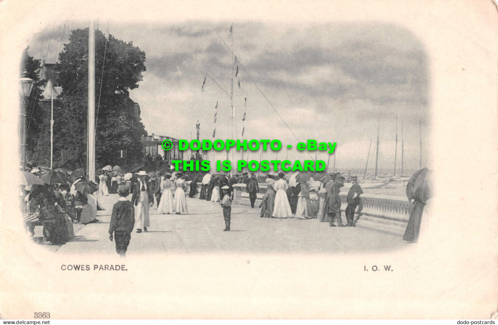 R549354 Cowes Parade. Postcard - Wereld