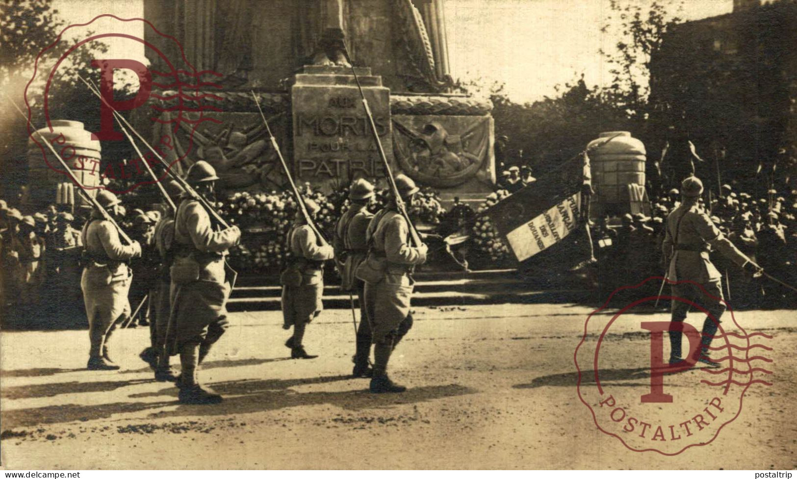 14 Juillet 1919 Fetes De La Victoire Salut Aux Morts. MILITAR. MILITAIRE. - Weltkrieg 1914-18